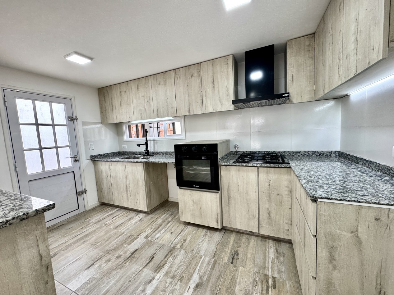Casa a estrenar en Colinas de Peralta Ramos