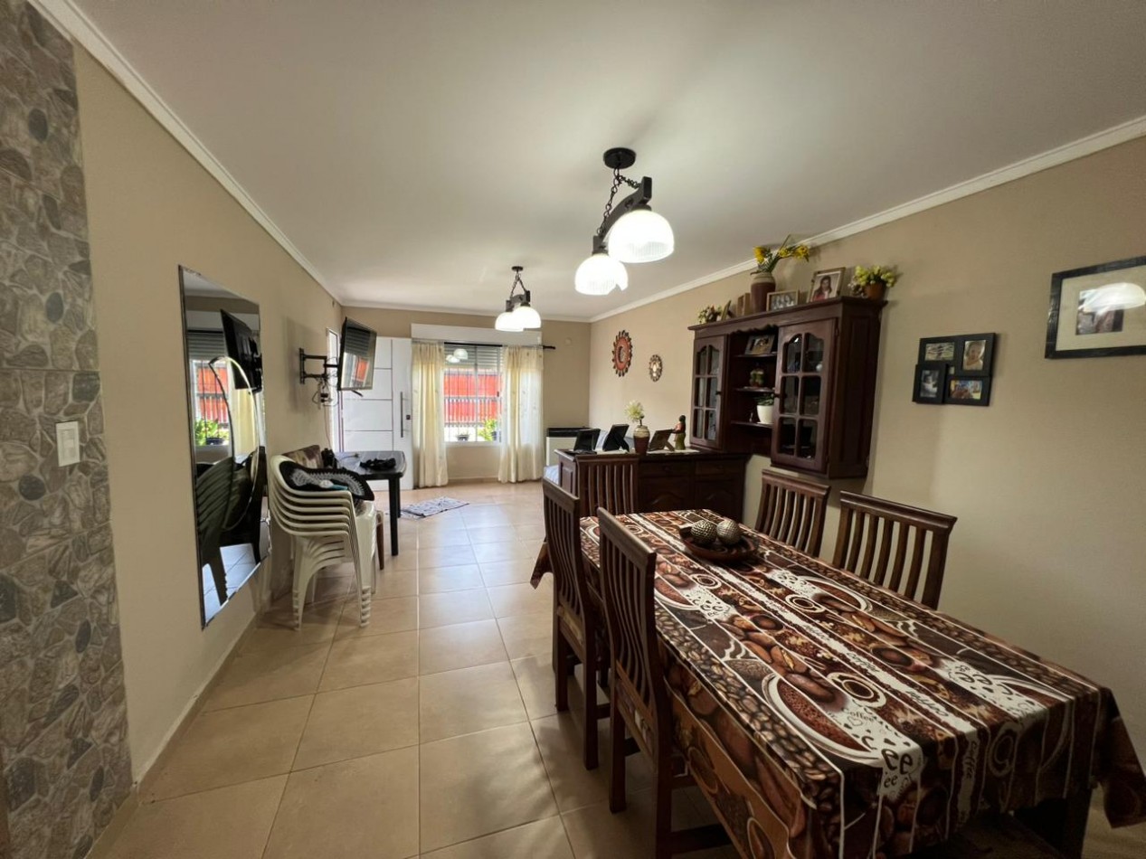 Chalet mas departamento en faro norte