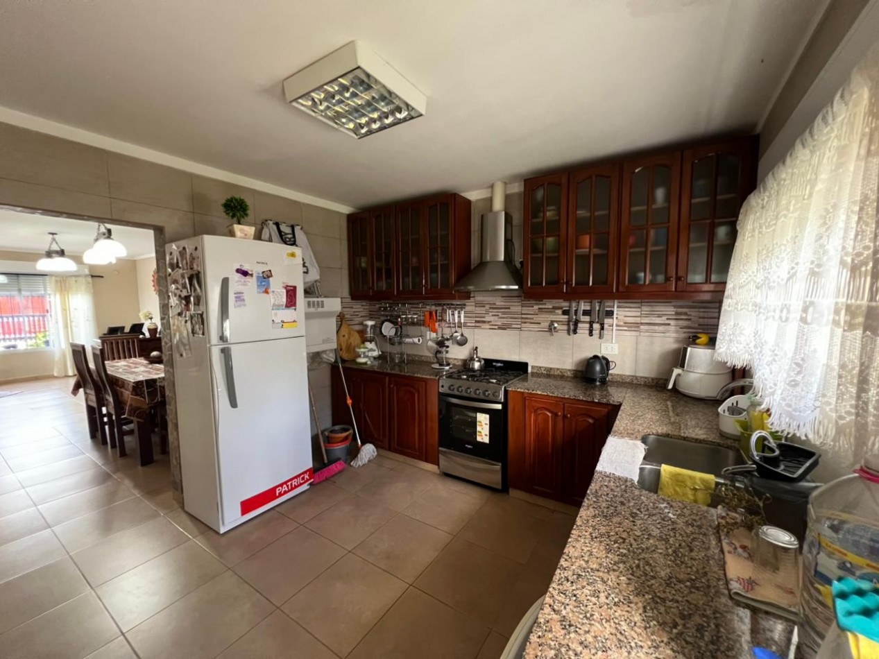 Chalet mas departamento en faro norte